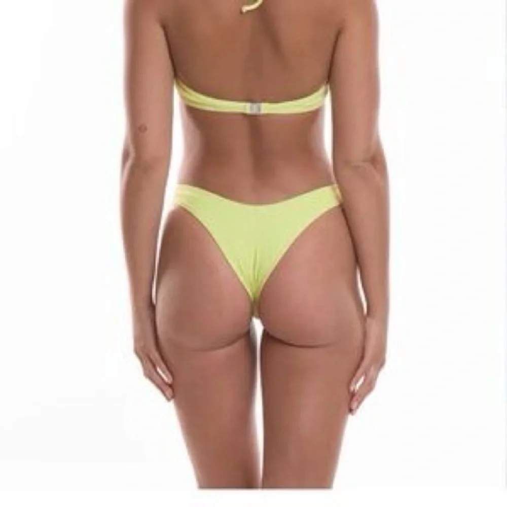 TJ Swim Quinn Bikini Set Green Ribbed Scoop Neck Top & Cheeky Bottoms Size Small